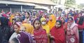 গাজীপুরে কারখানা বন্ধ ঘোষণায় শ্রমিকদের বিক্ষোভ