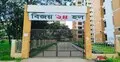 নিম্নমানের খাবারে স্বাস্থ্যঝুঁকিতে শিক্ষার্থীরা, আশ্বাসেই আটকা সমাধান
