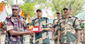 ভারতের স্বাধীনতা দিবসে হিলিতে বিজিবি-বিএসএফের মিষ্টি বিনিময়