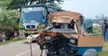 কর্ণফুলীতে উল্টো পথে আসা বাস ধাক্কা দিলো লেগুনায়, তিনজন নিহত