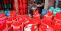 Govt claims LPG supply adequate, moves against artificial crisis