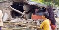 নিয়ন্ত্রণ হারিয়ে ঘরে ঢুকে পড়লো মাইক্রোবাস, ঘুমন্ত বাড়ির মালিক আহত