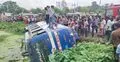 মেহেরপুরে যাত্রীবাহী বাস উল্টে আহত ১৩