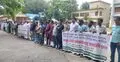 খাদ্যবান্ধব কর্মসূচির ডিলার নিয়োগের দাবিতে মানববন্ধন