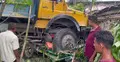 নীলফামারীতে ট্রাকচাপায় মা-দুই ছেলেসহ নিহত ৪