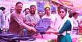 নোয়াখালীতে ৫০০ শিক্ষার্থী পেলো শিক্ষা উপকরণ