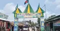 কলাপাড়ায় ৩০ ফুটের ‘ব্রাজিল গেট’ দেখতে ভিড়