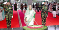 মুজিবনগর দিবসে বঙ্গবন্ধুর প্রতিকৃতিতে প্রধানমন্ত্রীর শ্রদ্ধা