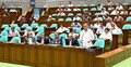 বিনিয়োগকারীদের আকৃষ্ট করতে বিনিয়োগ-প্রক্রিয়া সহজ করছে সরকার