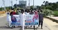 রাজশাহীতে মুখে মাস্ক পরে ছাত্রলীগের ঝটিকা মিছিল