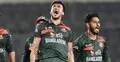 ২ রানে ২ উইকেট, শুরুতেই চাপে অস্ট্রেলিয়া