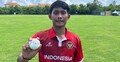 ৬ বলে ৫ উইকেট নিয়ে ইতিহাস ইন্দোনেশিয়ার বোলারের