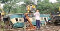 উদ্ধার হয়নি দুর্ঘটনাকবলিত দুই ট্রেন, রেলের শিডিউল বিপর্যয়