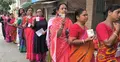 দিনের শুরুতেই ইভিএম নষ্ট, ভোট দিতে পারছেন না ভোটাররা