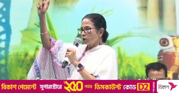 নির্বাচন কমিশনকে বিজেপির ললিপপ না হওয়ার অনুরোধ মমতার