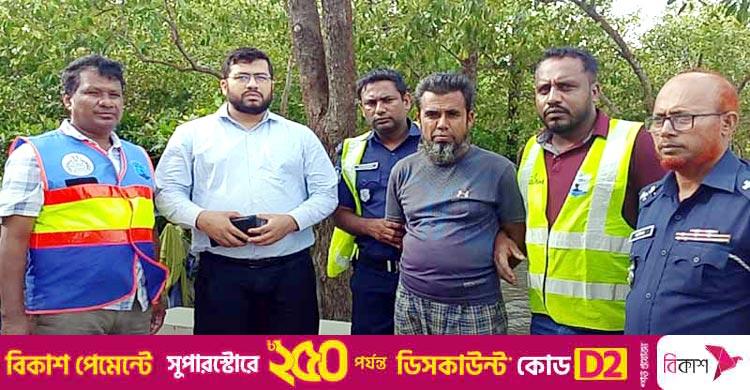 কপোতাক্ষ নদে বালু উত্তোলন, বাল্কহেডসহ আটক ২
