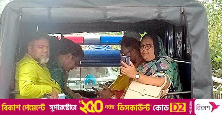 ৩ দাবি নিয়ে প্রধান উপদেষ্টার কার্যালয়ে প্রাথমিকের ১২ শিক্ষক নেতা