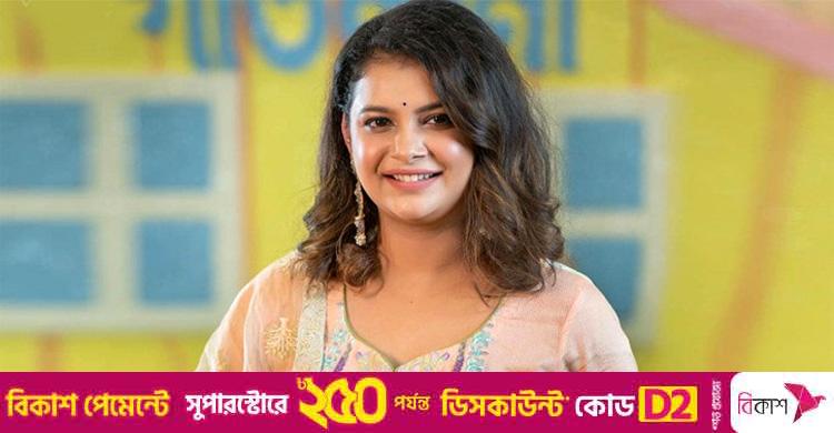 নিজের রাজনৈতিক মতাদর্শ পরিষ্কার করলেন ফারিয়া