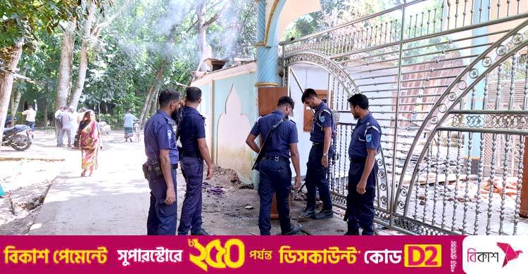 দরবারে হামলা / গোয়ালন্দে পু‌লিশের ওপর হামলার মামলায় গ্রেফতার ৫