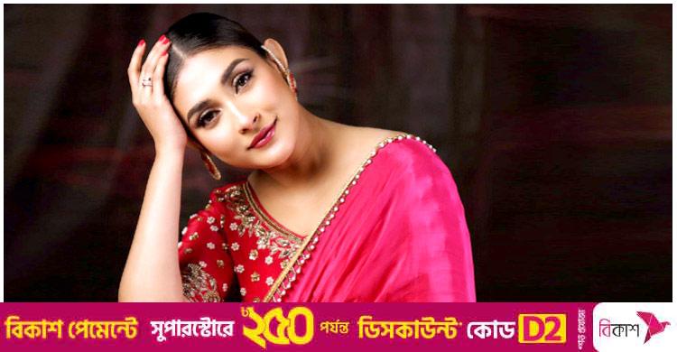 বিদেশ মাতিয়ে এবার দেশে মুক্তি পাচ্ছে মেহজাবীনের সিনেমা