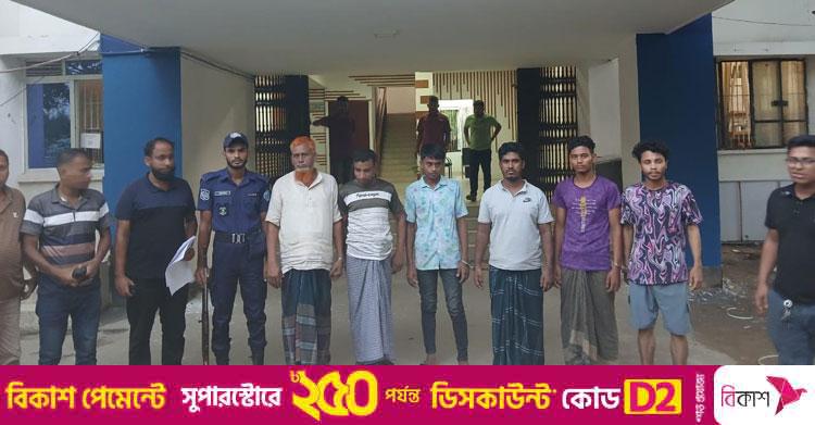 যাত্রীবেশে অটোরিকশা ছিনতাই, চক্রের ৬ সদস্য গ্রেফতার