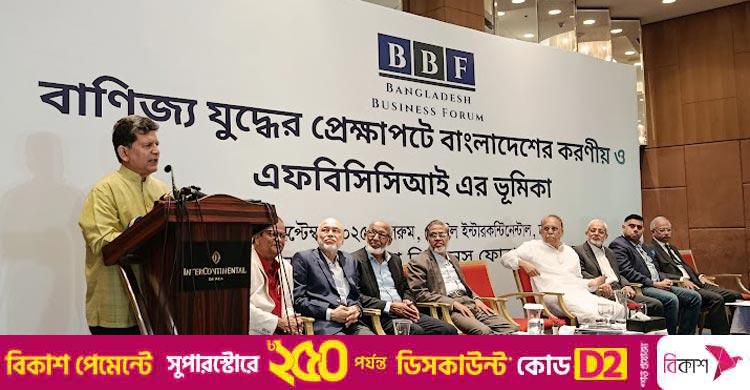 হোসেন জিল্লুর রহমান / ‘বাংলাদেশ এগিয়ে যাচ্ছে’ এ বয়ান এখন ফেলে দিতে হবে