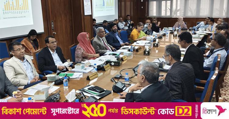 দীর্ঘমেয়াদি অর্থায়নে পুঁজিবাজারের সুযোগের সদ্ব্যবহারে নজর
