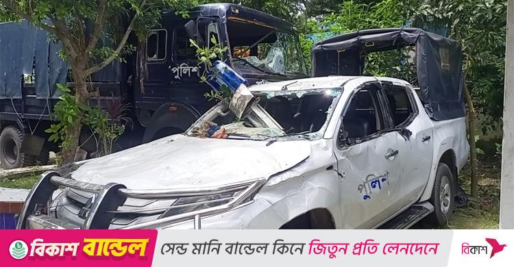 তাণ্ডবের পর ভাঙ্গা এখন শান্ত, তবে দুই মহাসড়কে অবরোধ চলছে