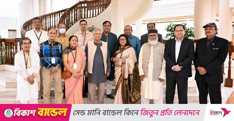 দুর্গাপূজার প্রস্তুতি নিয়ে প্রধান উপদেষ্টার সঙ্গে বৈঠক