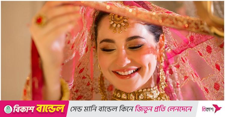 সত্যিই কি ঢাকায় আসছেন পাকিস্তানি সুন্দরী নায়িকা, কেন
