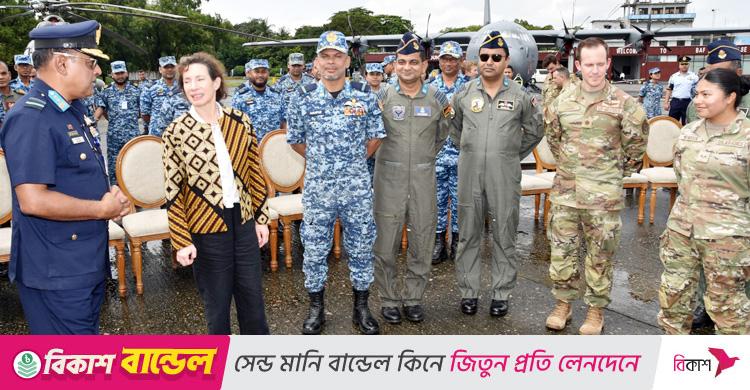 বিমানবাহিনীর যৌথ মহড়া পরিদর্শনে মার্কিন চার্জ দ্য অ্যাফেয়ার্স