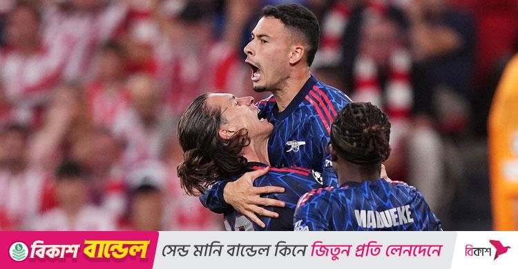 দুই সুপার সাবে চ্যাম্পিয়ন্স লিগে জয়ে শুরু আর্সেনালের