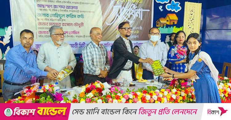 জ্ঞান ও নৈতিকতার মাধ্যমে সমাজ পরিবর্তন করতে হবে: মেয়র শাহাদাত