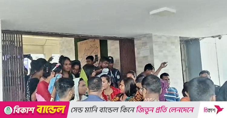 প্রবাসফেরতদের আটকে চাঁদাবাজি-মারধর, তৃতীয় লিঙ্গের ১২ জন গ্রেফতার