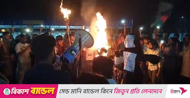 তিন দাবি / পলিটেকনিক শিক্ষার্থীদের ‘কাকতাড়ুয়া দহন’, বিভাগীয় সমাবেশের ডাক