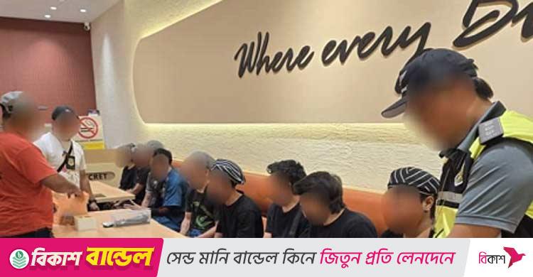 মালয়েশিয়ায় তিন বাংলাদেশিসহ ৫৫ অভিবাসী আটক