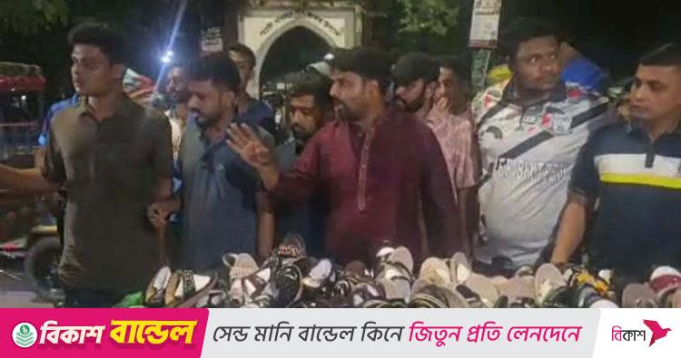 ছাত্রদল নেতা সুমন সর্দারের নেতৃত্বে অবৈধ দোকান উচ্ছেদ