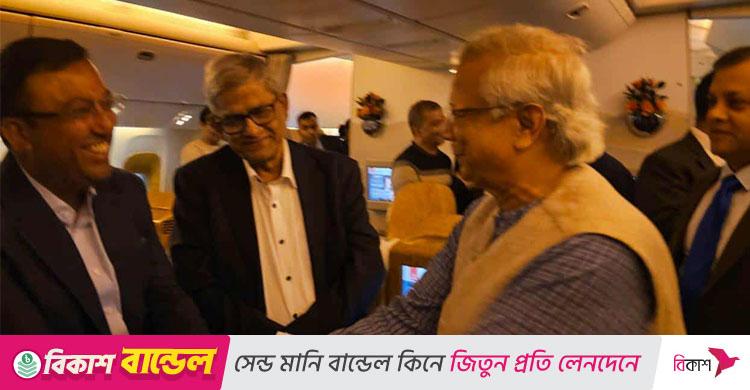 জাতিসংঘের অধিবেশনে যোগ দিতে নিউইয়র্কের পথে প্রধান উপদেষ্টা
