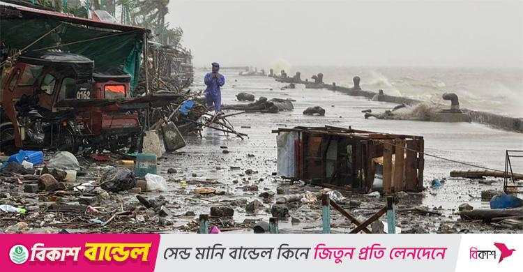 ফিলিপাইনে ধেঁয়ে আসছে সুপার টাইফুন রাগাসা