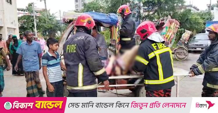 টঙ্গীতে কেমিক্যাল গোডাউনে আগুন, ফায়ার সার্ভিসের সদস্যসহ দগ্ধ ৮