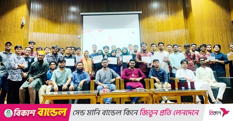 ঢাবির মুজিব হলে ‘জুলাই স্মৃতি কুইজ প্রতিযোগিতা’ অনুষ্ঠিত
