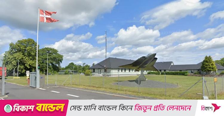 ডেনমার্কের প্রধান সামরিক ঘাঁটির আকাশে ‘রহস্যময়’ ড্রোন, রাশিয়াকে সন্দেহ