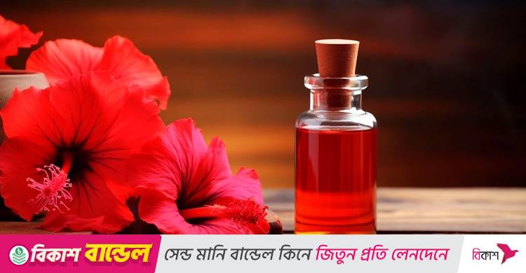 চুলে জবা ফুল কীভাবে মাখবেন, বেটে না তেলে ফুটিয়ে
