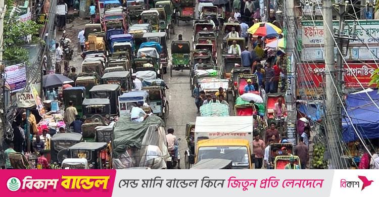 ব্রাহ্মণবাড়িয়া পৌরসভা / অটোরিকশার লাইসেন্স হরিলুট: কারও হাতে অর্ধশত, কেউ পায়নি একটিও