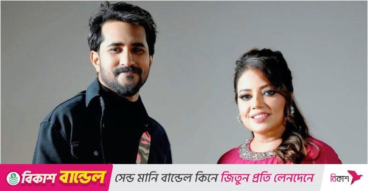 হাসিনের আয়োজনে কনা গাইলেন ‘নীরবে’