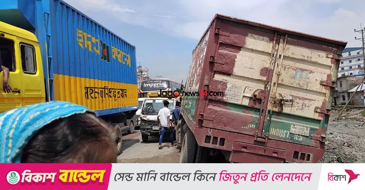 ঢাকা-সিলেট মহাসড়ক / রূপগঞ্জ অংশে যানজটের নেপথ্যে পাঁচ স্পট