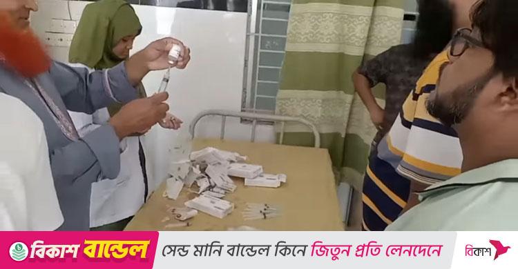 সাপের কামড়, অ্যান্টিভেনম দেওয়ার পরও প্রাণ গেলো কৃষকের