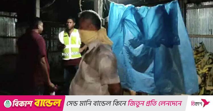 ঠাকুরগাঁওয়ে ঘর থেকে মা-মেয়ের অর্ধগলিত মরদেহ উদ্ধার