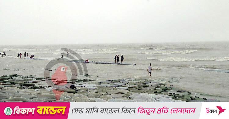 সাগরে লঘুচাপের আভাস, দেশজুড়ে বৃষ্টির সম্ভাবনা