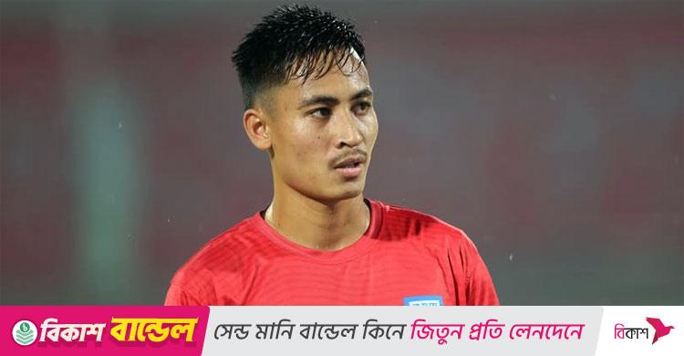 পাহাড়ের অশান্তি নিয়ে গোলরক্ষক মিতুল মারমা / ‘পরিস্থিতি স্বাভাবিক হলে সবার জন্যই ভালো’